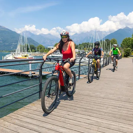 Villa Lago Foreground Lakefront Beach Bike&Boat& Scooter Lake Como Holiday home