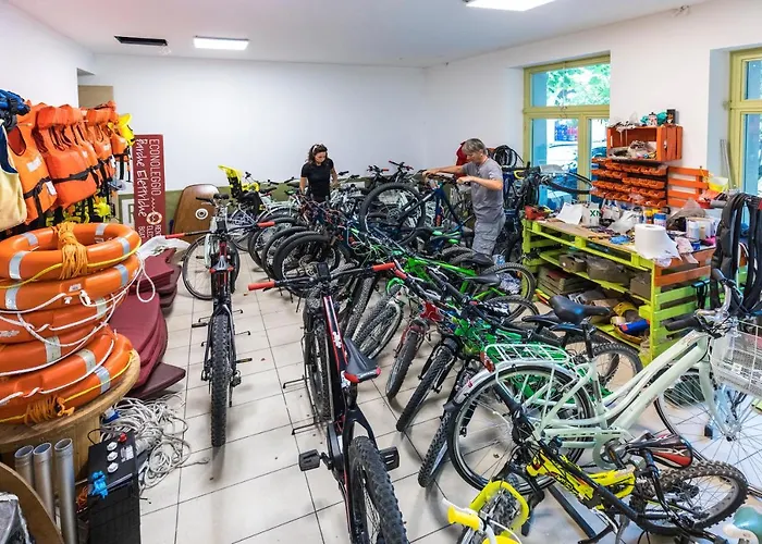 Villa Lago Foreground Lakefront Beach Bike&Boat& Scooter Lake Como Holiday home