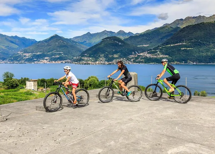 Villa Lago Foreground Lakefront Beach Bike&Boat& Scooter Lake Como * Colico