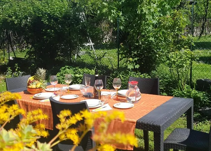 Villa Lago Foreground Lakefront Beach Bike&Boat& Scooter Lake Como Colico
