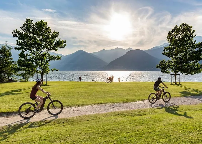 Villa Lago Foreground Lakefront Beach Bike&Boat& Scooter Lake Como *