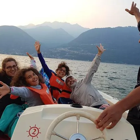 Foregorund Lakeview Winter Retreat Three-bedroom With Balcony * Colico