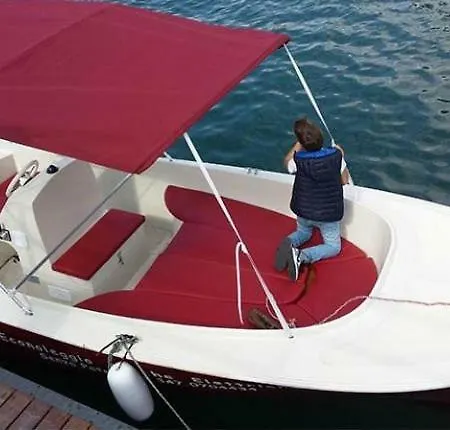 Foregorund Lakeview Winter Retreat Three-bedroom With Balcony Dom wakacyjny Colico