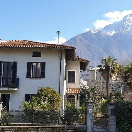 Foregorund Lakeview Winter Retreat Three-bedroom With Balcony * Colico